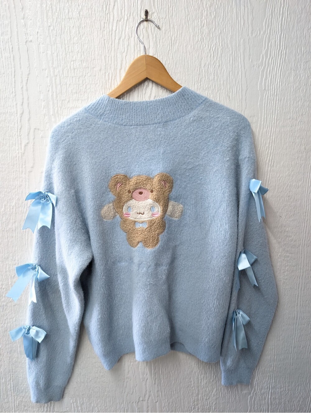 Sanrio Cinnamoroll Cozy Kuma JapanLA Cardigan Blue Fuzzy Cozy Size Small - Picture 7 of 8